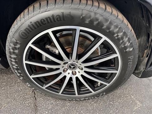 Used 2022 Mercedes-Benz GLS 450 4MATIC image 39