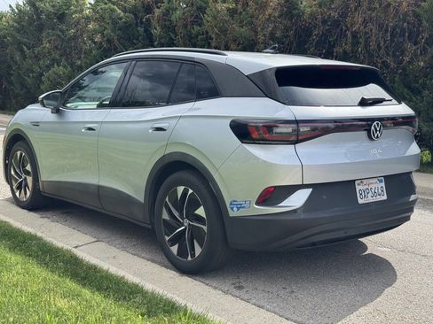 Used 2021 Volkswagen ID.4 Pro w/ ID.4 Protection Package RWD image 5