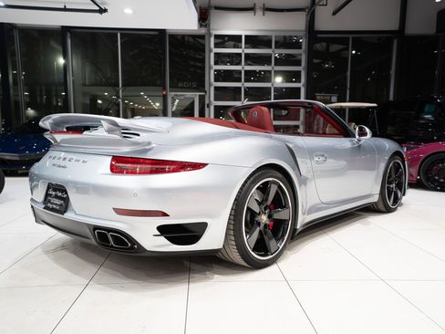 Used 2014 Porsche 911 4 Cabriolet image 4