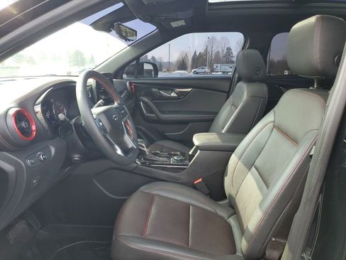 Used 2023 Chevrolet Blazer RS w/ Driver Confidence II Package image 8