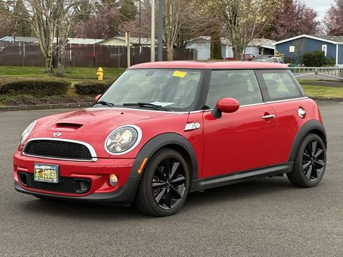 Used 2013 MINI Cooper S image 3