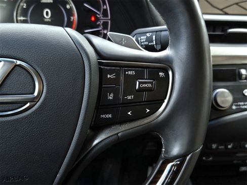 Used 2021 Lexus ES 350 Luxury image 25