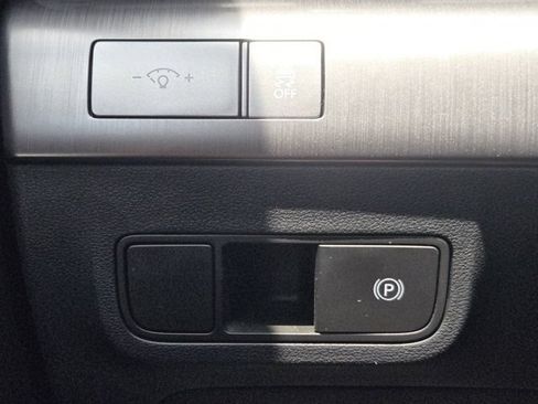 Certified 2024 Hyundai Kona SEL FWD image 23