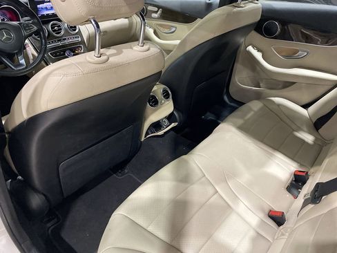 Certified 2018 Mercedes-Benz C 300 4MATIC Sedan image 5
