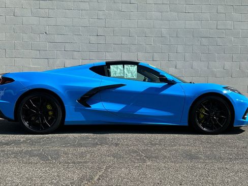 Certified 2023 Chevrolet Corvette Stingray Coupe w/ 1LT RWD image 3