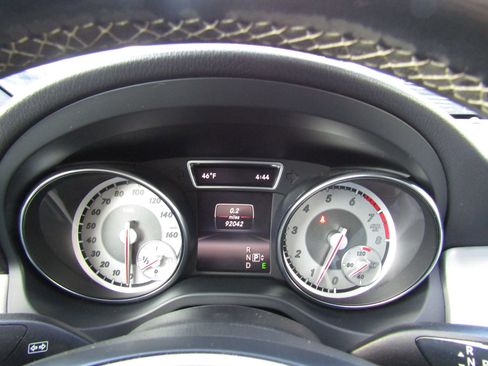 Used 2015 Mercedes-Benz CLA 250 image 25