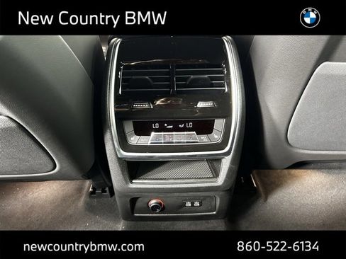 New 2026 BMW X7 M60i image 27