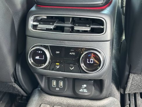 Certified 2023 Genesis GV70 2.5T w/ Sport Prestige Package AWD/4WD image 38
