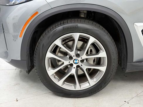 Used 2024 BMW X5 xDrive40i w/ Premium Package AWD/4WD image 19