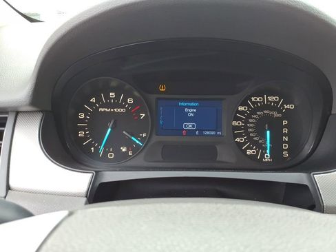 Used 2013 Ford Edge SEL FWD image 19