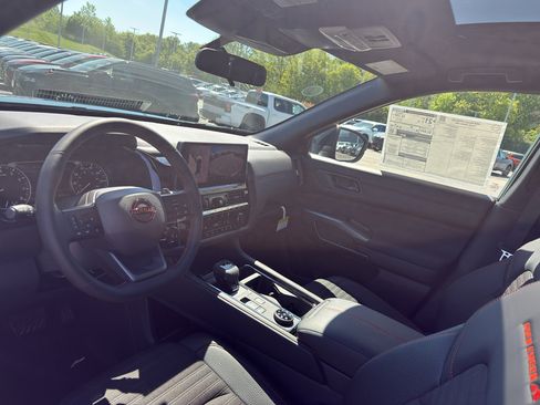 New 2026 Nissan Pathfinder Rock Creek AWD/4WD image 25