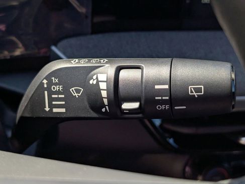 New 2026 Nissan Kicks SV image 25