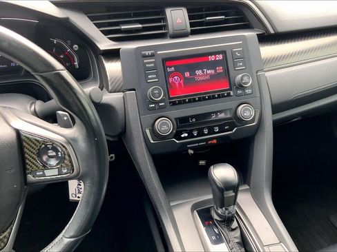 Used 2019 Honda Civic Sport image 7