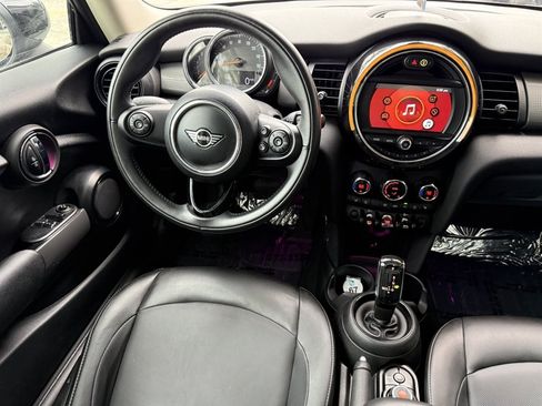 Used 2020 MINI Cooper 2-Door Hardtop FWD image 20