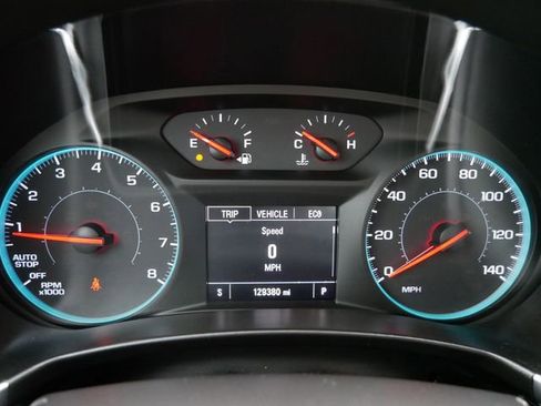 Used 2018 Chevrolet Equinox LS image 22