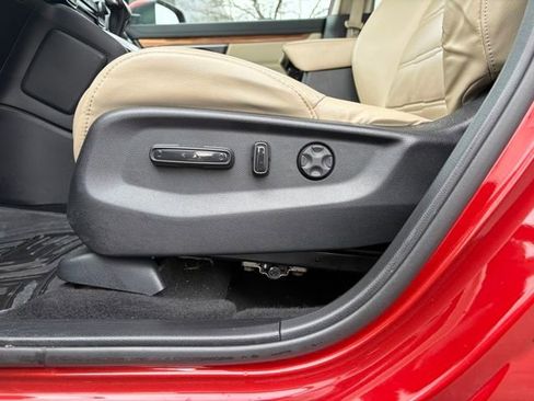 Used 2018 Honda CR-V EX-L image 16