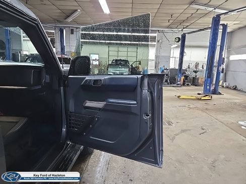 Used 2022 Ford Bronco Outer Banks AWD/4WD image 17
