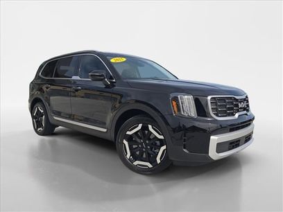 Used 2025 Kia Telluride S