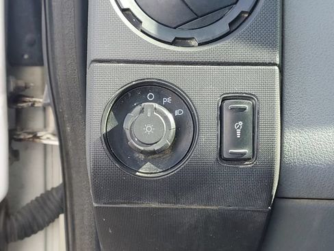 Used 2015 Ford F250 XL w/ Power Equipment Group RWD image 12
