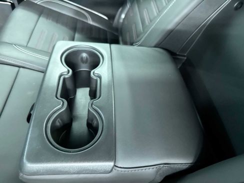 Used 2024 GMC Sierra 1500 AT4X image 36