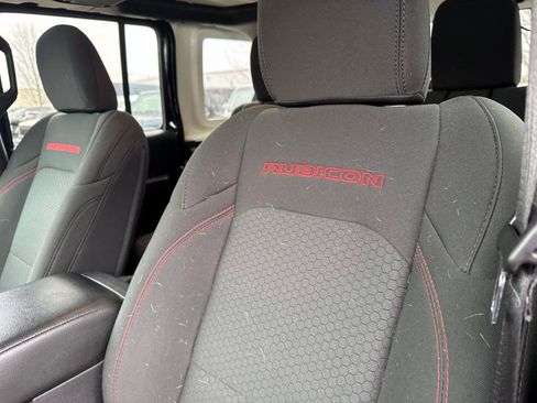 Used 2023 Jeep Wrangler Unlimited Rubicon w/ LED Lighting Group image 11