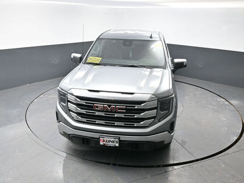 New 2026 GMC Sierra 1500 SLE w/ Preferred Package image 40