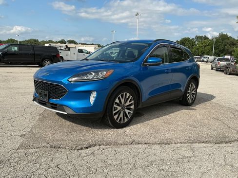Used 2020 Ford Escape Titanium AWD/4WD image 1