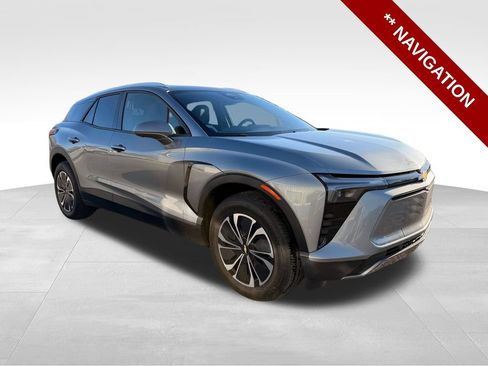 Used 2024 Chevrolet Blazer EV LT AWD/4WD image 10