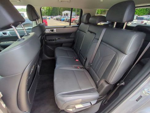 Used 2026 Hyundai Santa Fe SEL AWD/4WD image 15