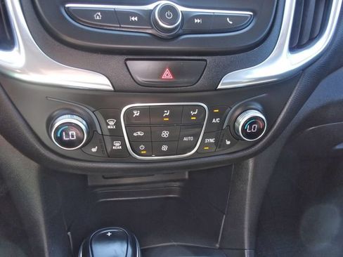 Certified 2020 Chevrolet Equinox LT AWD/4WD image 22