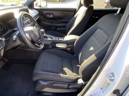 Certified 2023 Honda HR-V Sport image 12