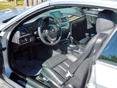 Used 2016 BMW 428i Convertible image 17