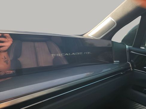 New 2026 Cadillac Escalade IQL Sport 2 image 41