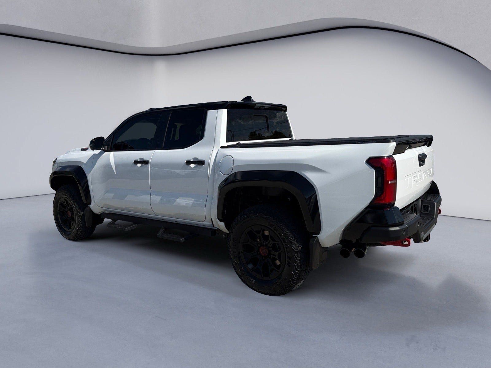 Used 2026 Toyota Tacoma TRD Pro AWD/4WD image 3