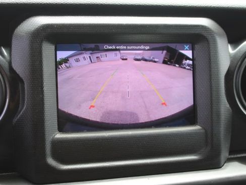 Used 2022 Jeep Wrangler Unlimited Sport AWD/4WD image 26