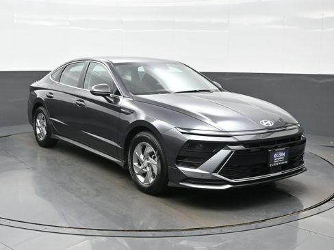 Certified 2026 Hyundai Sonata SE FWD image 8