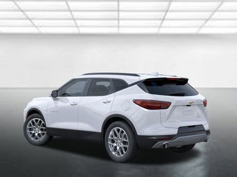 New 2025 Chevrolet Blazer LT w/ Sound & Technology Package image 3