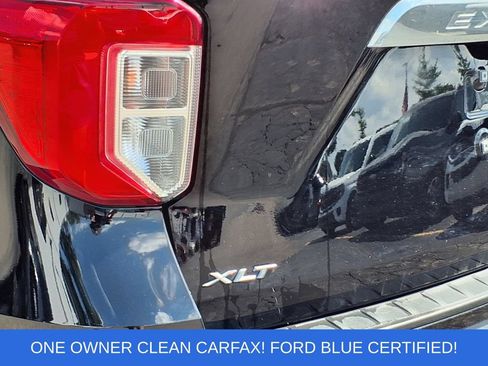 Used 2022 Ford Explorer XLT w/ Equipment Group 202A AWD/4WD image 8