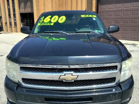 Used 2009 Chevrolet Silverado 1500 LTZ w/ Safety Package image 2