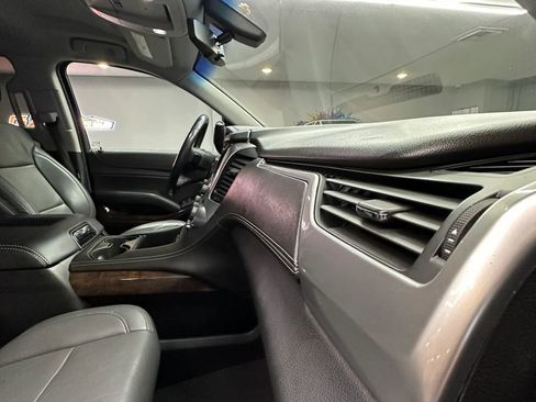 Used 2019 Chevrolet Tahoe LS RWD image 31