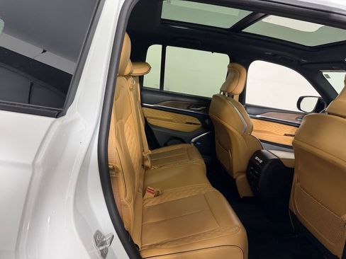 Certified 2022 Jeep Grand Cherokee Summit w/ Adv Protech Group IV image 29