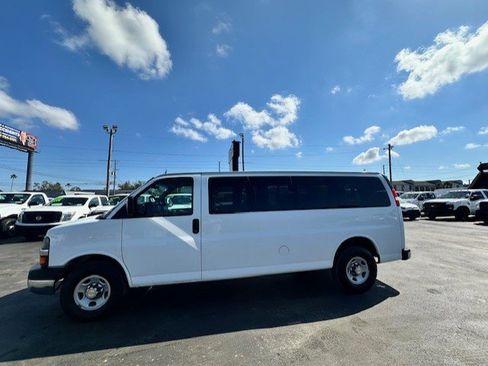 Used 2015 Chevrolet Express 3500 LT w/ LT Preferred Equipment Group image 8