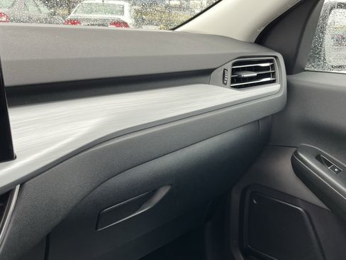 Used 2024 Ford Escape Platinum image 20