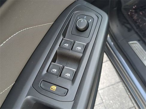 Used 2022 Volkswagen Atlas SE image 18