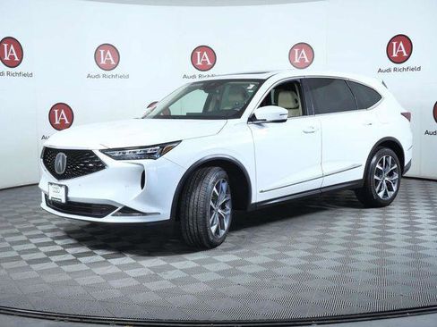 Used 2024 Acura MDX SH-AWD w/ Technology Package image 4