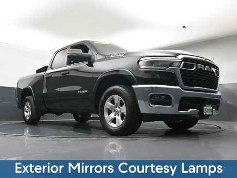 Used 2025 RAM 1500 Big Horn AWD/4WD image 28