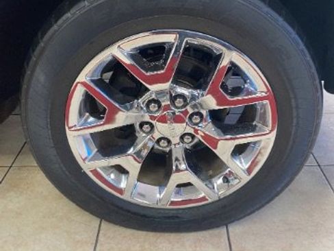 Used 2014 GMC Sierra 1500 SLT w/ SLT Crew Cab Value Package image 31