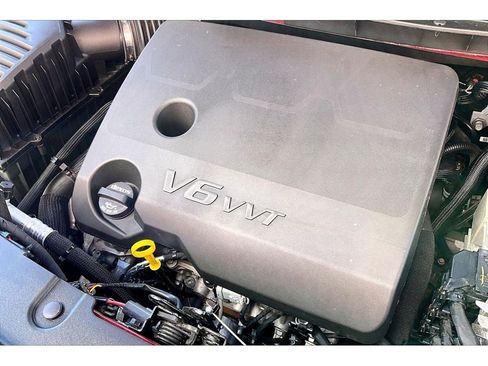 Used 2023 Chevrolet Traverse Premier AWD/4WD image 35
