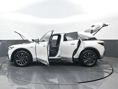 Used 2024 Acura ZDX A-Spec RWD image 33