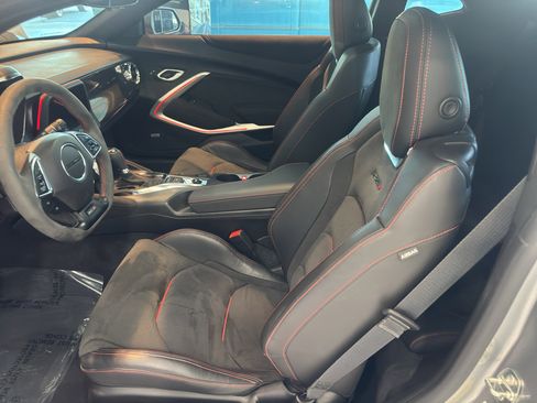 Used 2023 Chevrolet Camaro ZL1 image 9